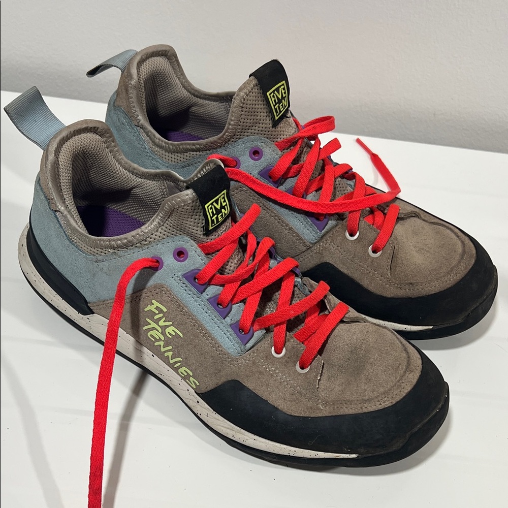 Adidas Five Tennies Cycling/Hiking sneaker - Picture 5 of 5